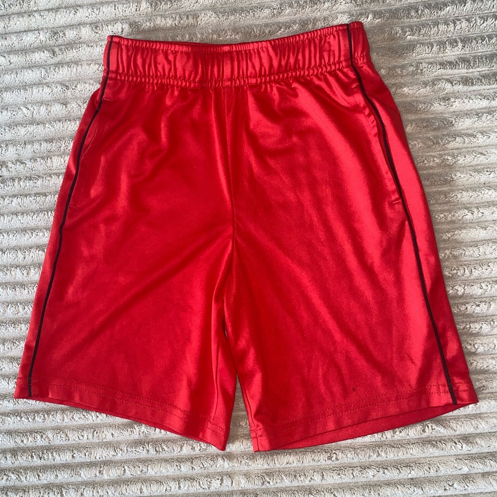 🌟 Bold & Bright! Jumping Beans Red Athletic Shorts - Size 5 🌟